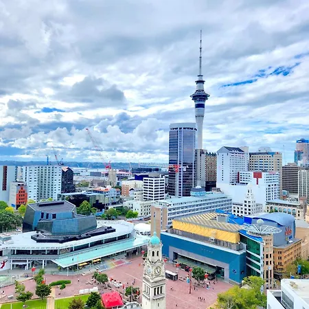 Skytower And City View 2 Bedroom Apartment On High Floor